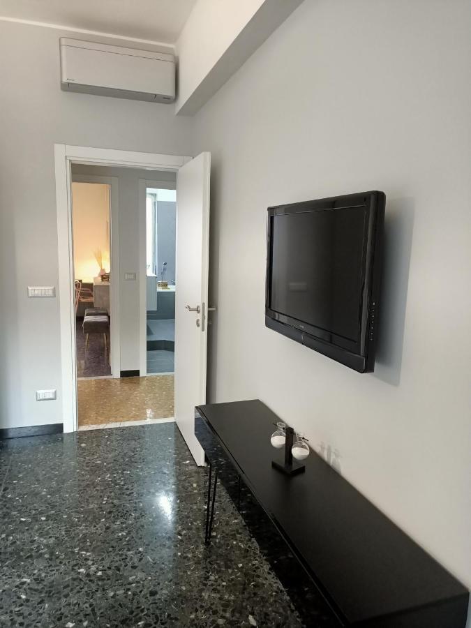 Casa Di Noemi - Seafront With Parking Apartment Savona Luaran gambar