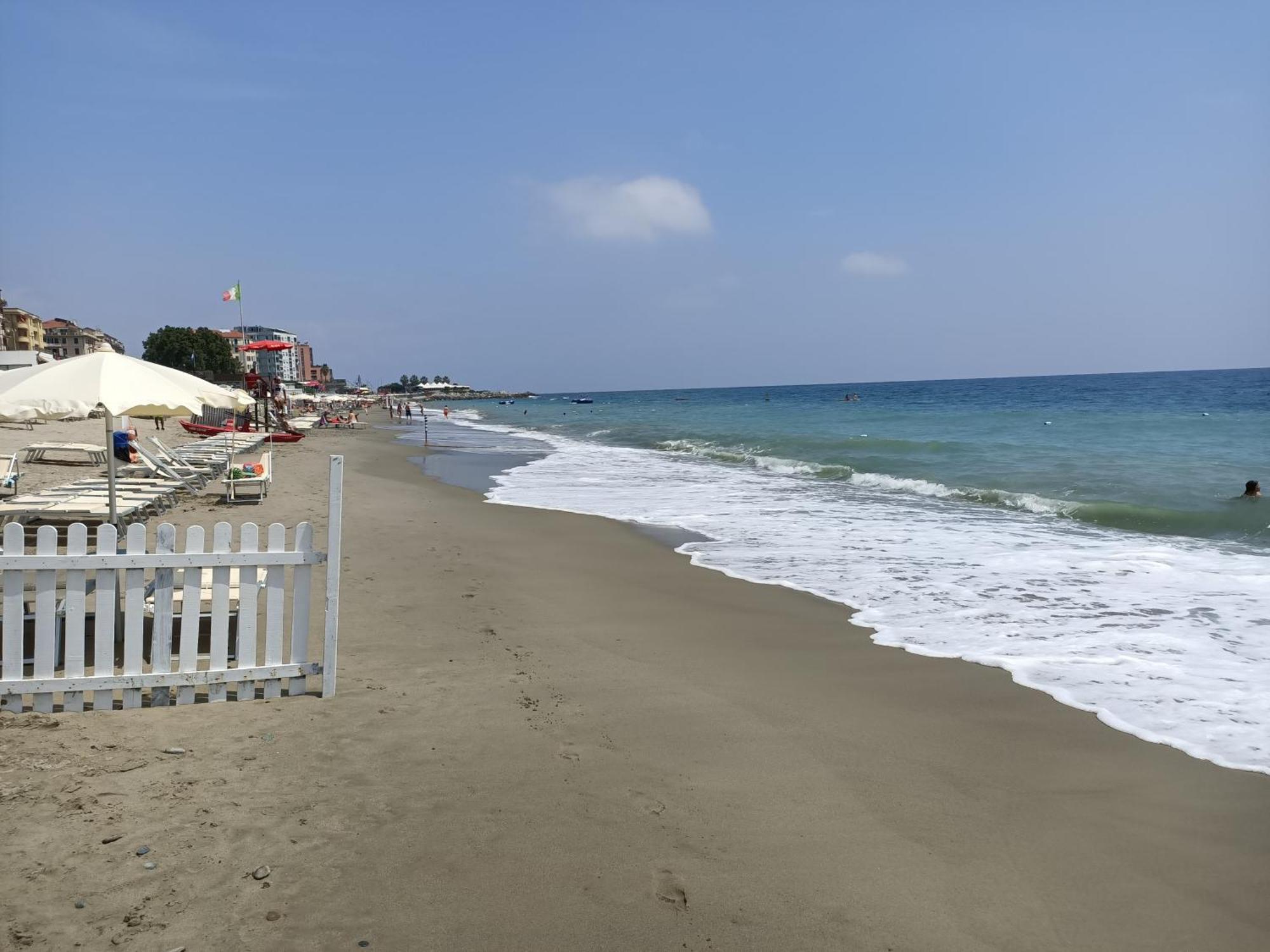 Casa Di Noemi - Seafront With Parking Apartment Savona Luaran gambar