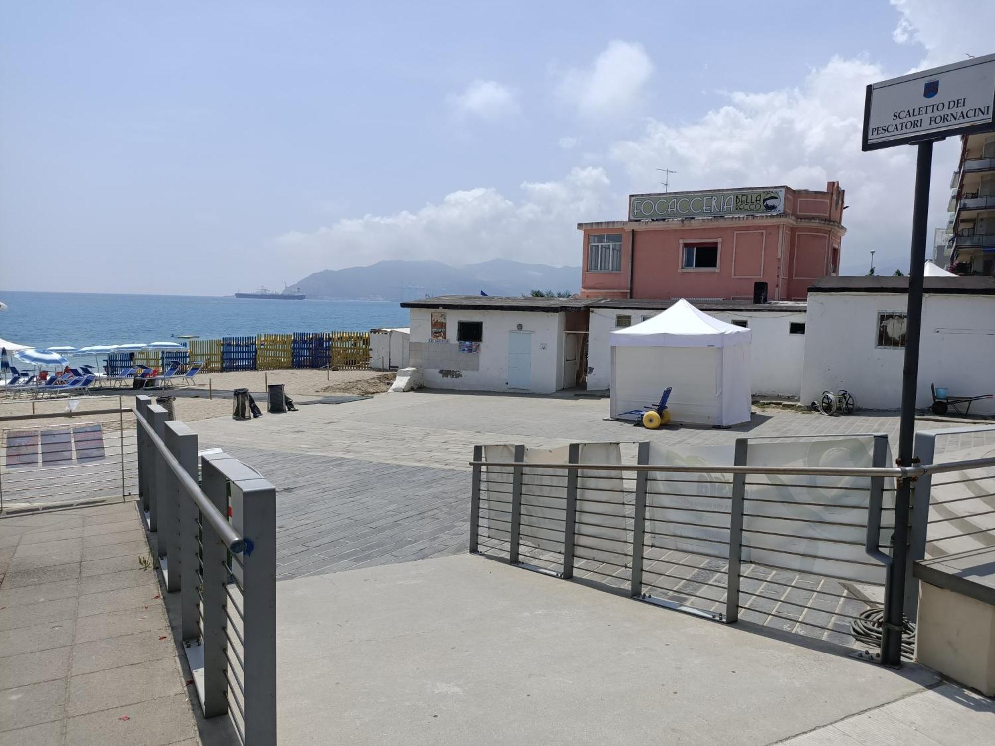 Casa Di Noemi - Seafront With Parking Apartment Savona Luaran gambar