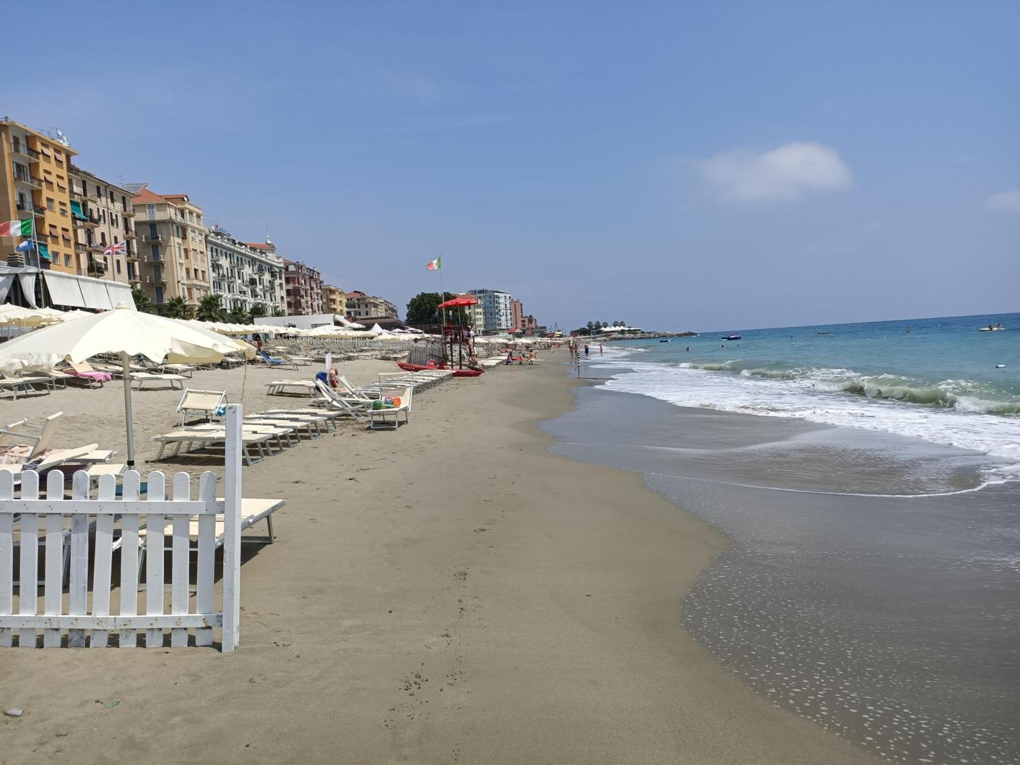 Casa Di Noemi - Seafront With Parking Apartment Savona Luaran gambar